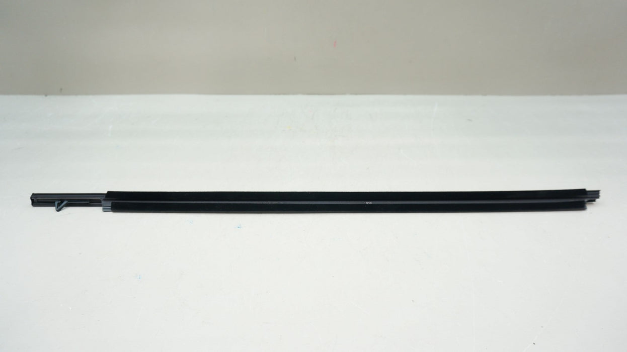 2018-2024 TOYOTA CAMRY REAR RIGHT DOOR WINDOW BELT MOLDING TRIM OEM 75730-06271