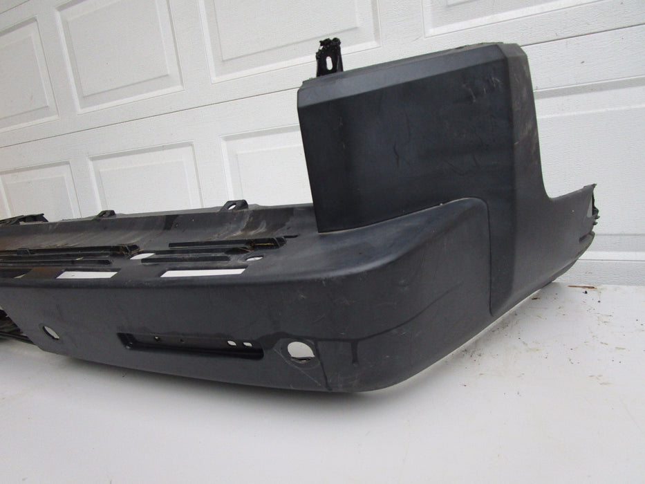 10 11 LAND ROVER LR4 REAR BUMPER COVER OEM