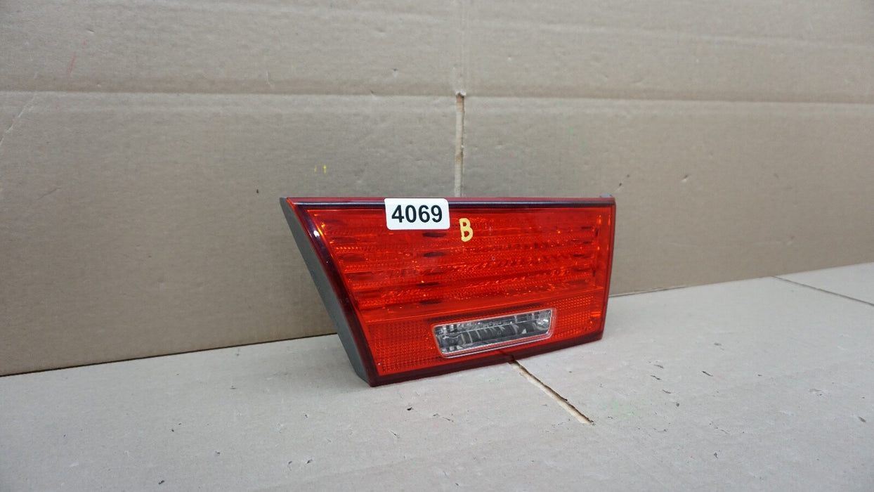 2006-2008 HYUNDAI SONATA LEFT DRIVER LH INNER TRUNK LID TAIL LIGHT OEM