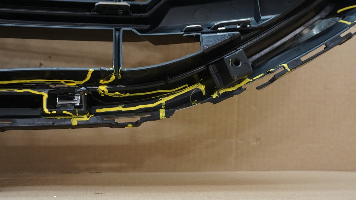 2018-2020 GMC TERRAIN FRONT UPPER RADIATOR GRILLE OEM 23196294 18 19 20