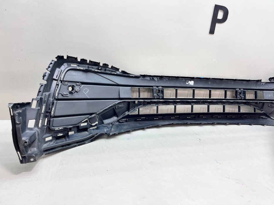 2022-2023 VOLKSWAGEN TIGUAN R-LINE FRONT LOWER BUMPER GRILLE OEM 5NN853677L