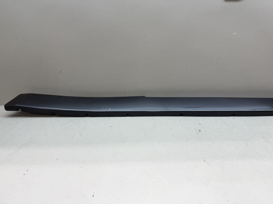 2009-2024 NISSAN GT-R R35 RH RIGHT ROCKER PANEL SIDE SKIRT 76424-JF00A OEM