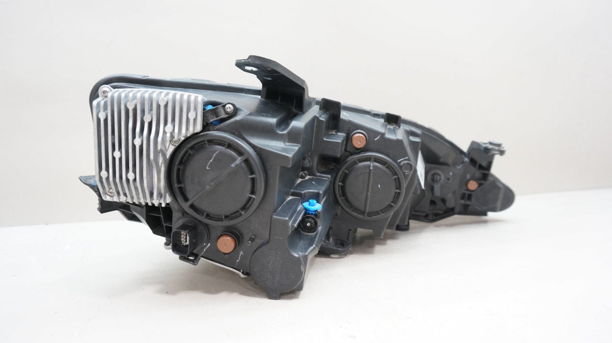 2017-2022 CHRYLSER PACIFICA FRONT LEFT DRIVERS SIDE XENON HID HEADLIGHT OEM