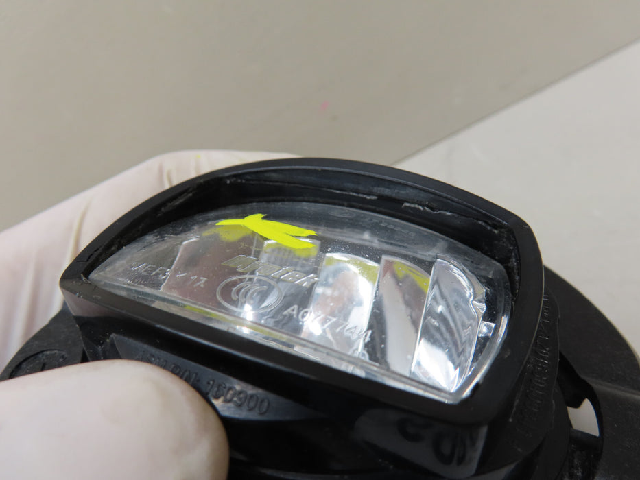 2019-2023 JEEP CHEROKEE LEFT OR RIGHT FRONT FOG LIGHT LED OEM