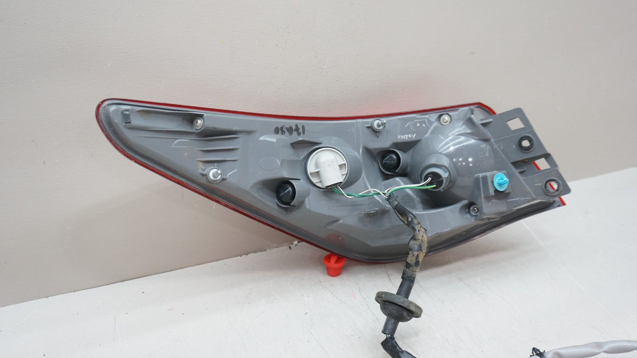 2014-2017 INFINITI Q50 REAR RIGHT PASSENGER SIDE OUTER TAIL LIGHT OEM