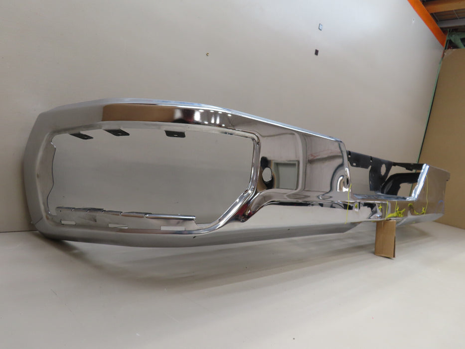 2019-2024 CHEVROLET/GMC SILVERADO/SIERRA 1500 REAR METAL BUMPER OEM