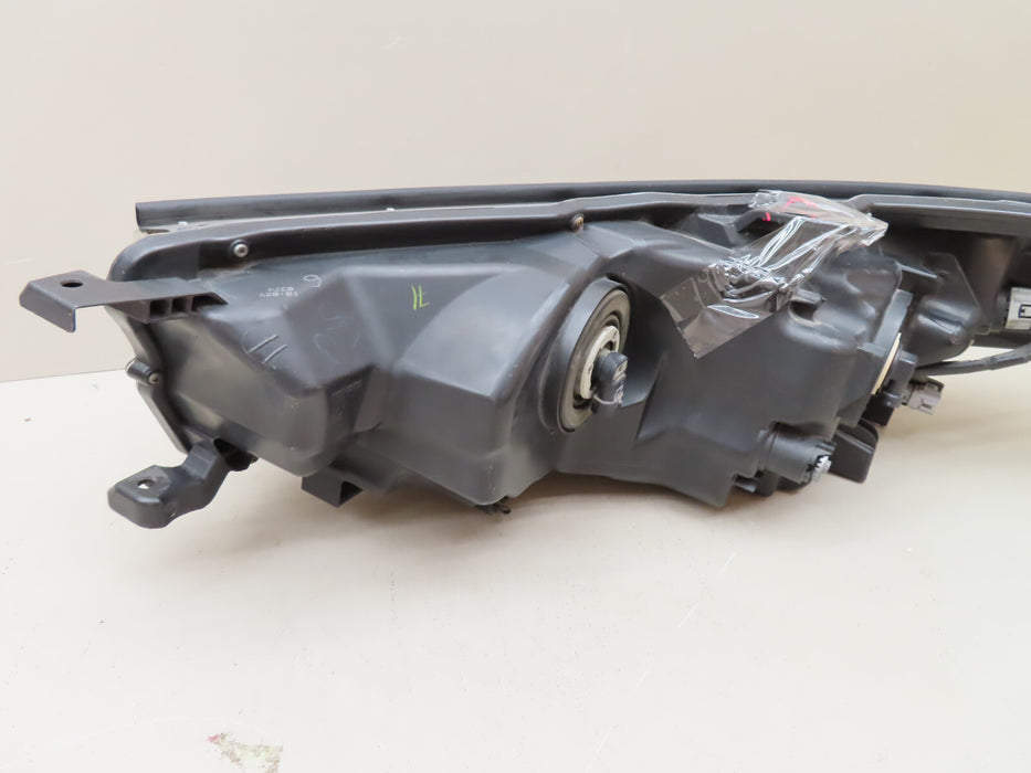 2014 2015 2016 Toyota Highlander RIGHT HALOGEN HEADLIGHT LAMP OEM