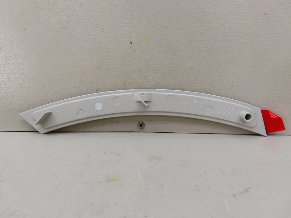 2014-2017 BMW X5 FRONT BUMPER RIGHT PASSENGER SIDE REFLECTOR OEM 63147290094