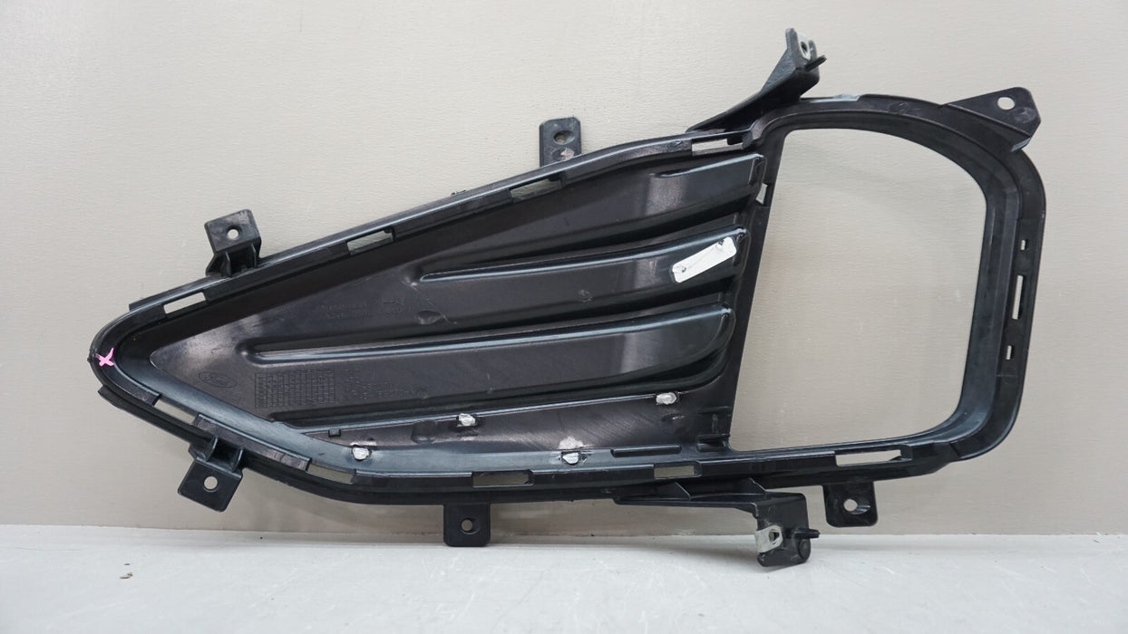 2019-2024 FORD EDGE FRONT RIGHT PASSENGER SIDE FOG LIGHT BEZEL TRIM KT4B-15B200