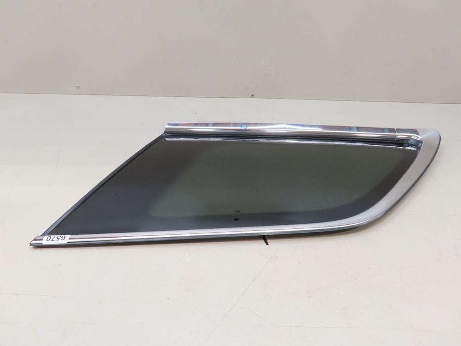 2016-2019 JEEP GRAND CHEROKEE REAR RIGHT PASSENGER SIDE QUARTER GLASS  OEM