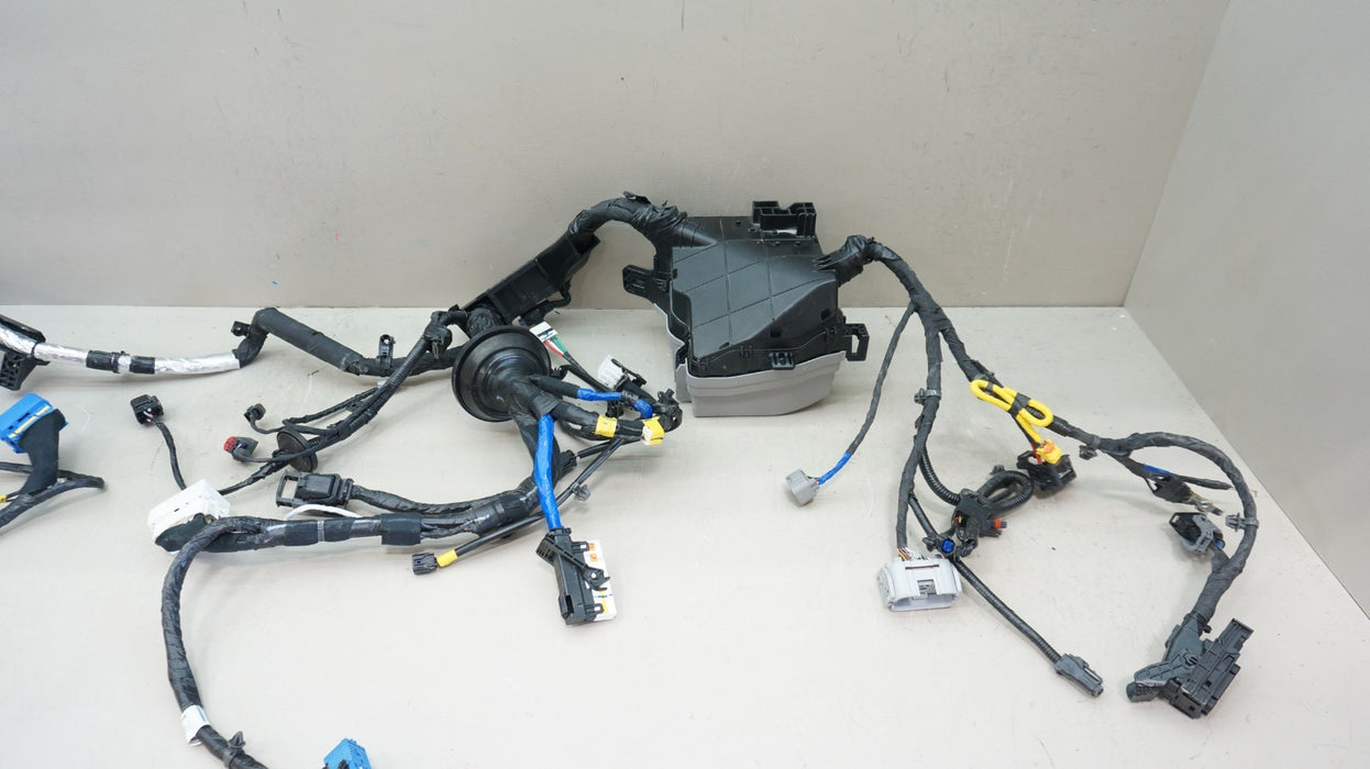 2024-2026 HYUNDAI SANTA FE 2.5L ENGINE WIRE WIRING HARNESS & FUSE BOX 91200R6130