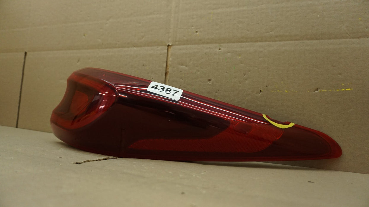 2020-2022 KIA SPORTAGE REAR RIGHT PASSENGER SIDE TAIL LIGHT LED OEM 92402-D95