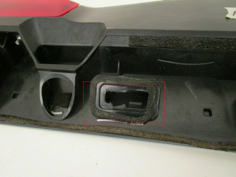 2015-2016 SUBARU OUTBACK REAR SPOILER WING 3RD THIRD BRAKE LIGHT 96031FL02A OEM
