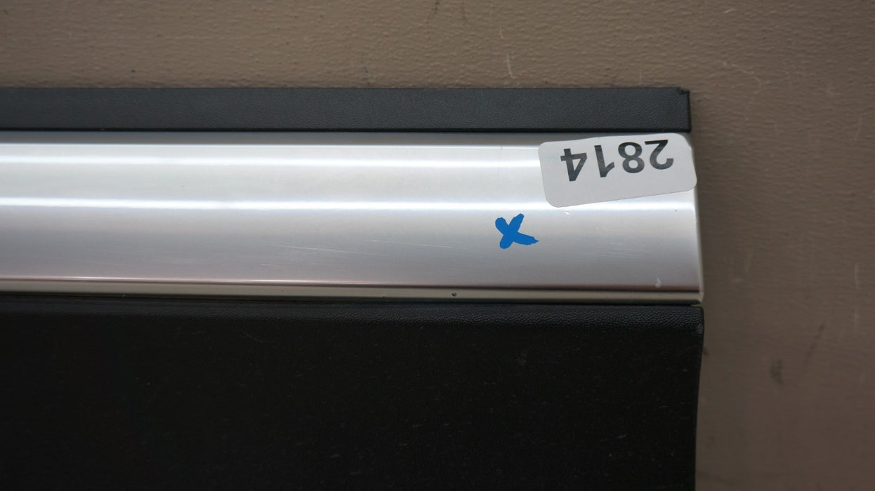 2020-2022 KIA TELLURIDE FRONT LEFT DRIVER SIDE DOOR LOWER MOLDING 87723-S9000 OE