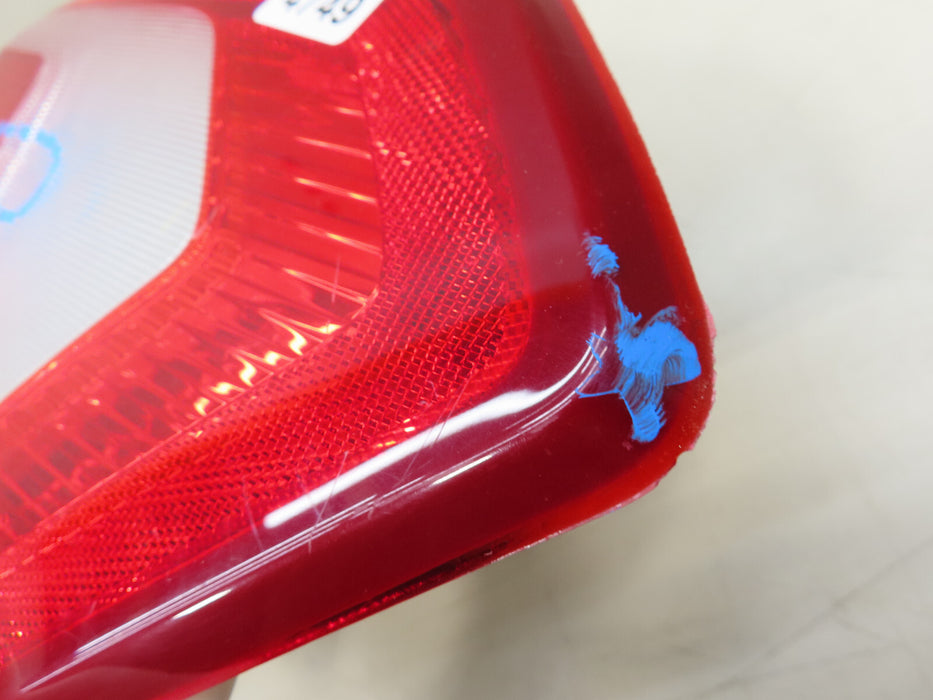 2018-2021 FORD EXPEDITION REAR RIGHT PASSENGER TAIL LIGHT OEM