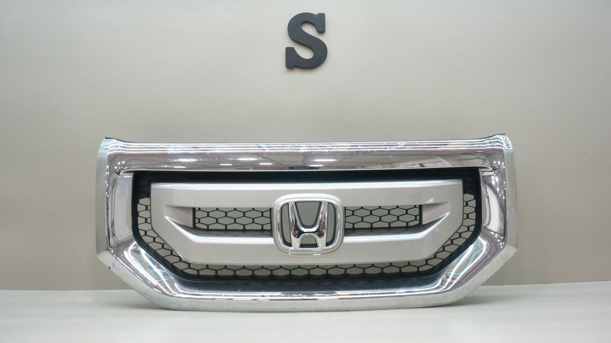 2009-2011 HONDA PILOT FRONT BUMPER RADIATOR GRILLE OEM 75100-SZA-A000