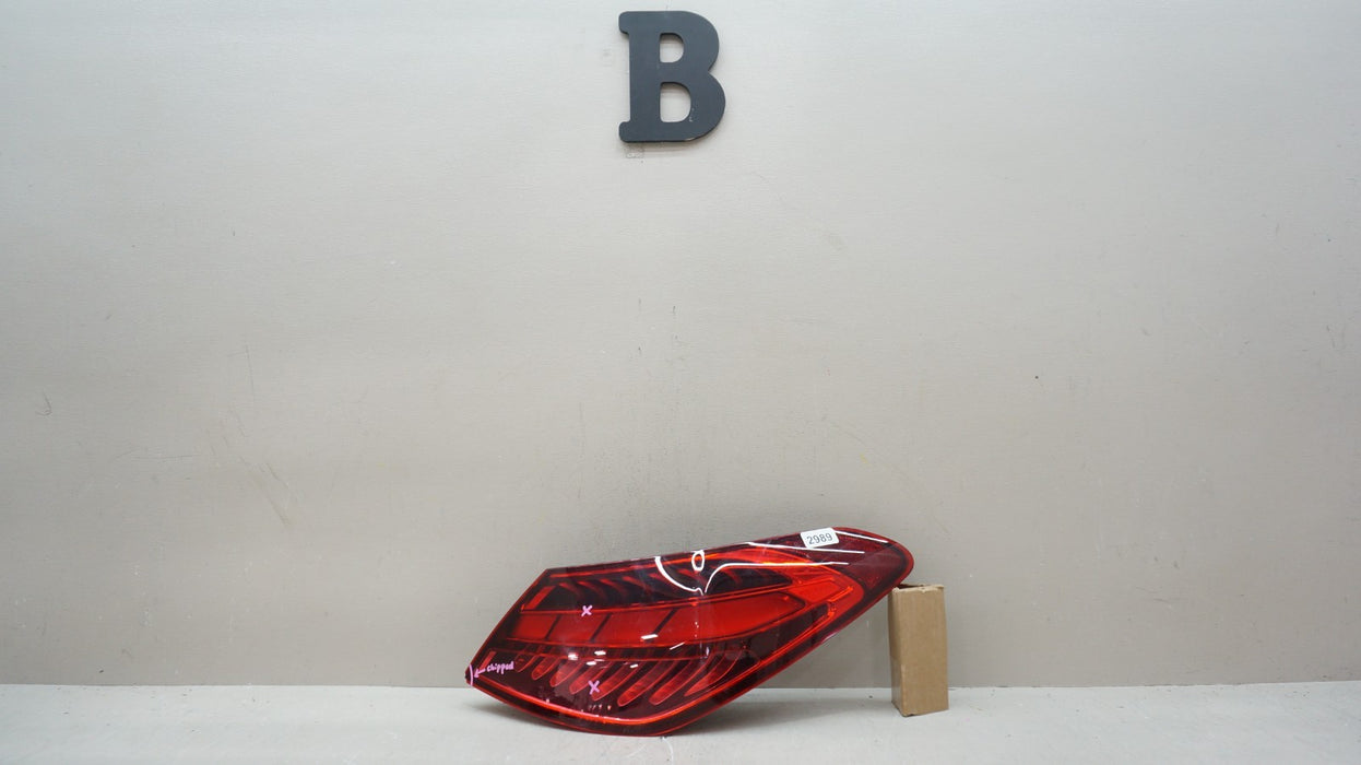 2022-2023 MERCEDES-BENZ C300 REAR RIGHT PASSENGER TAIL LIGHT LED OEM A2069063800