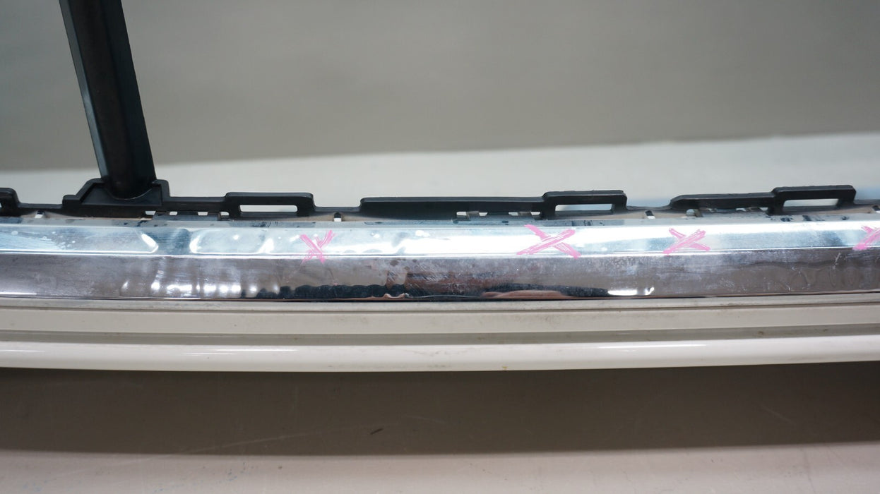 2021-2023 BENTLEY BENTAYGA FRONT BUMPER COVER WITH GRILLES, SENSORS, CAMERA OEM