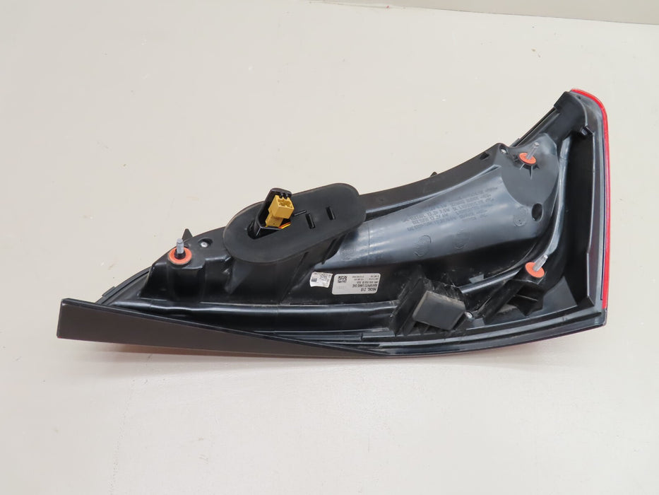2013 - 2017 AUDI Q5 REAR LEFT DRIVER SIDE TAILLIGHT LIGHT LAMP 8R0945093D OEM