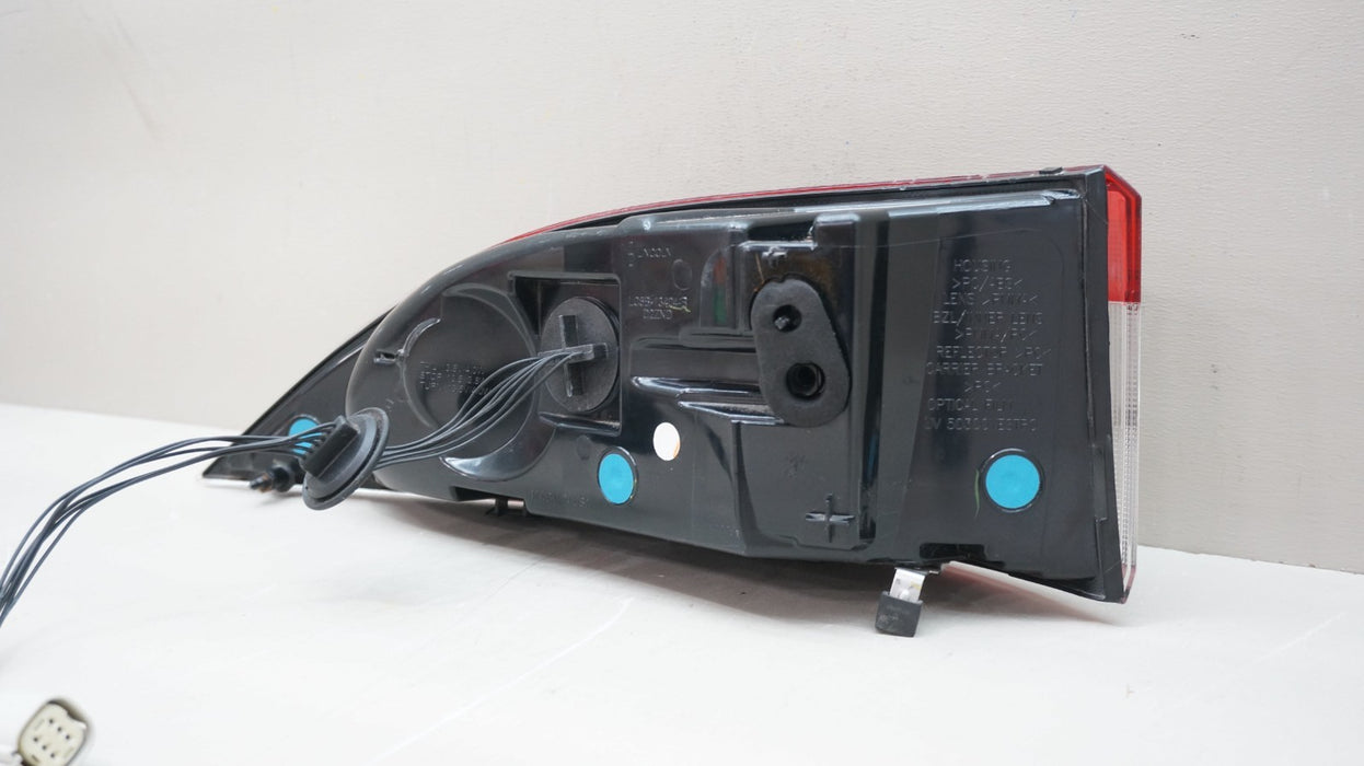 2020-2025 LINCOLN AVIATOR REAR RIGHT PASSENGER SIDE TAIL LIGHT OEM