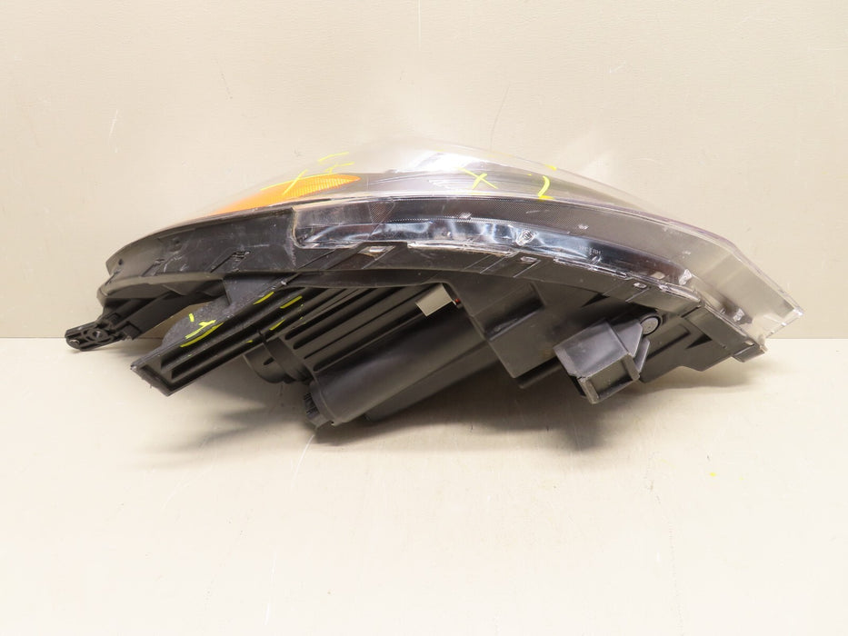 2012-2017 KIA RIO SEDAN FRONT RIGHT SIDE HEADLIGHT LAMP HALOGEN OEM 92102-1W