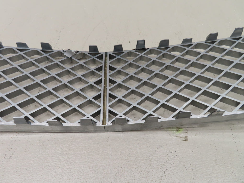 2009-2011 BENTLEY CONTINENTAL FRONT BUMPER SHELL COVER PLASTIC GRILL GRILLE OEM