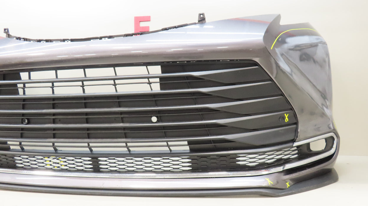 2021-2025 TOYOTA SIENNA FRONT BUMPER COVER  W/GRILLE OEM