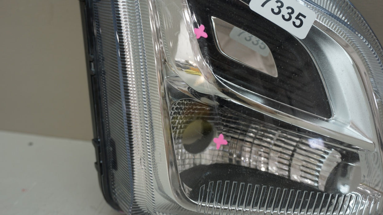 2018-2021 CHEVROELT EQUINOX FRONT RIGHT PASSENGER SIDE FOG DAY RUNNING LIGHT OEM