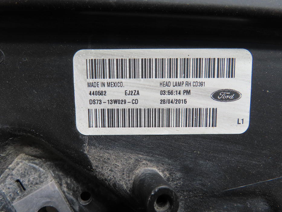 2013-2016 FORD FUSION RIGHT PASSENGER HEADLIGHT HALOGEN OEM DS73-13W030-CD ;)