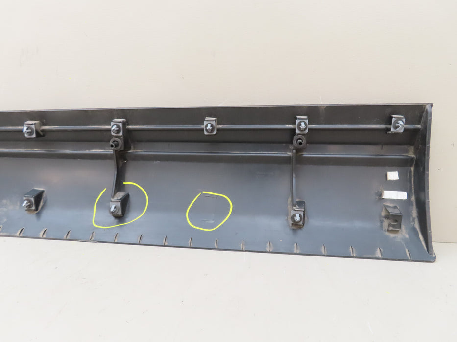 2020 2021 FORD EXPLORER FRONT RIGHT PASSENGER LOWER DOOR MOLDING OEM