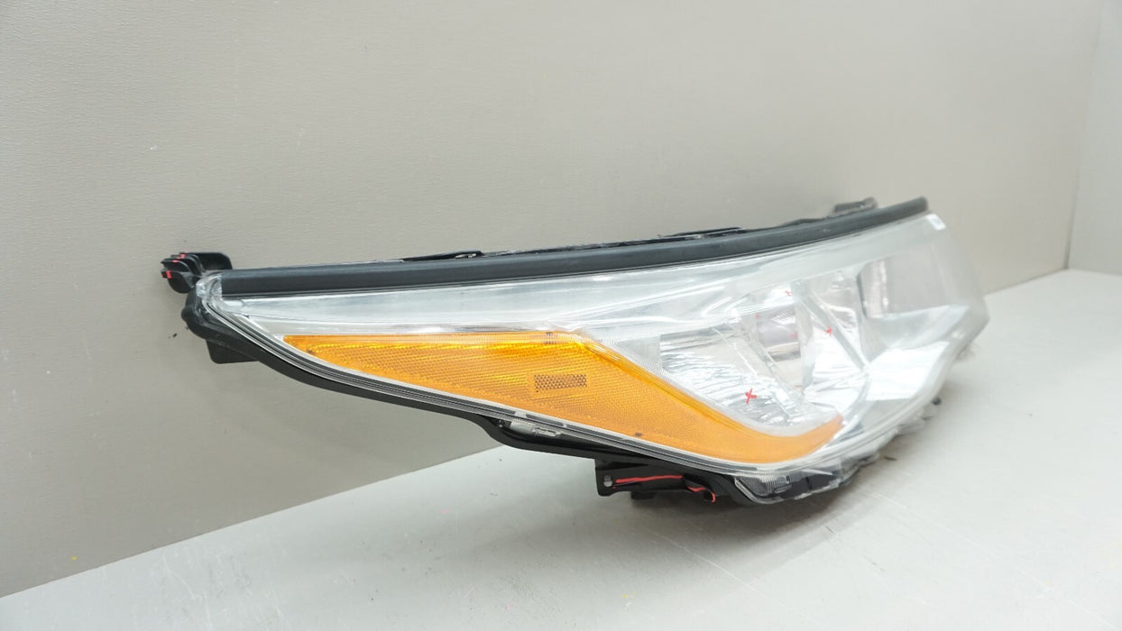 2014-2016 TOYOTA HIGHLANDER RH RIGHT PASSENGER SIDE HALOGEN HEADLIGHT OEM
