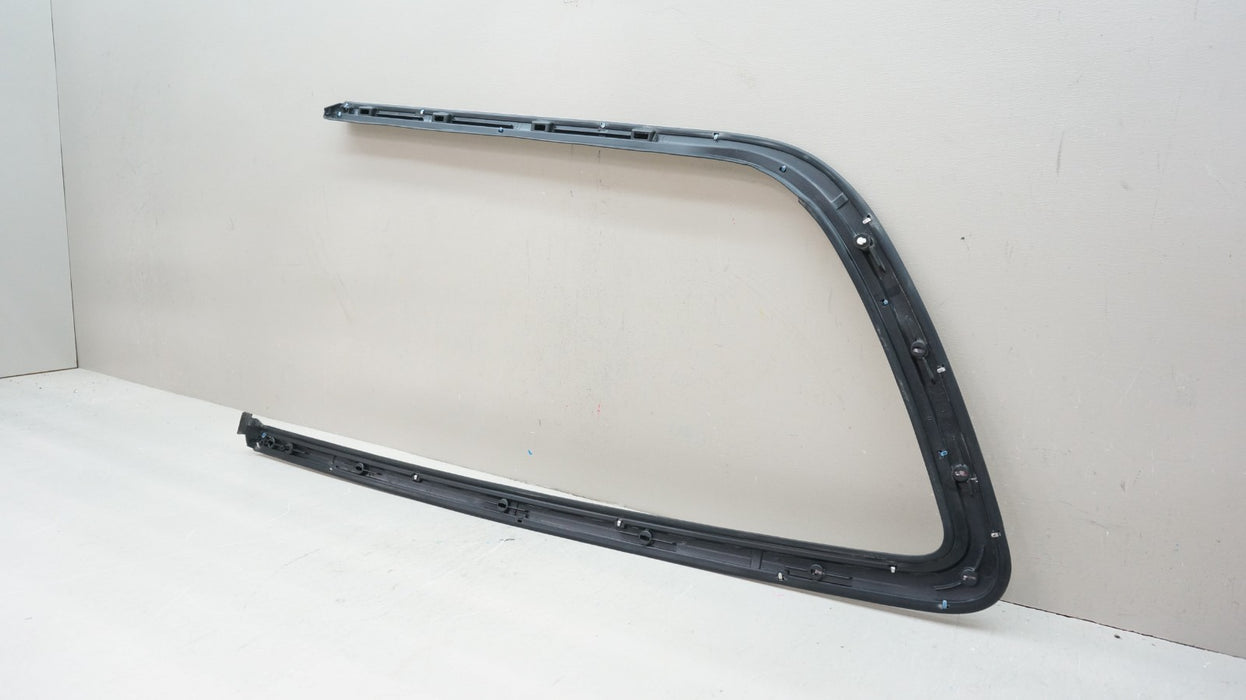 2017-2025 CHRYSLER PACIFICA REAR LEFT DRIVERS SIDE WINDOW CHROME TRIM 68227297AD
