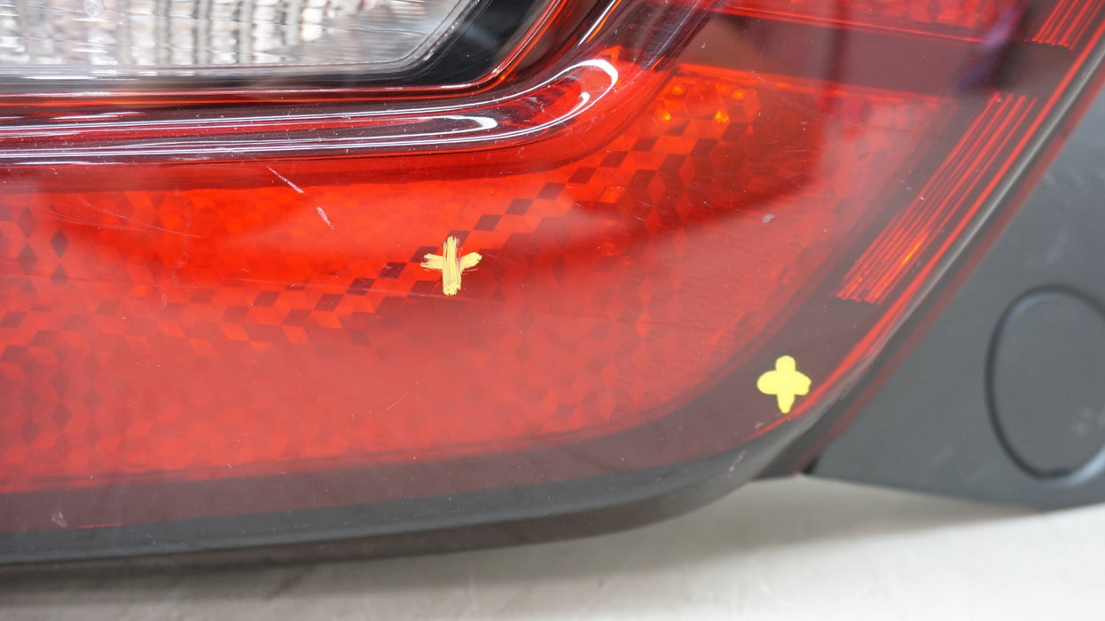 2024-2026 CHEVROLET TRAX LH LEFT REAR TAIL LAMP 42905695 OEM