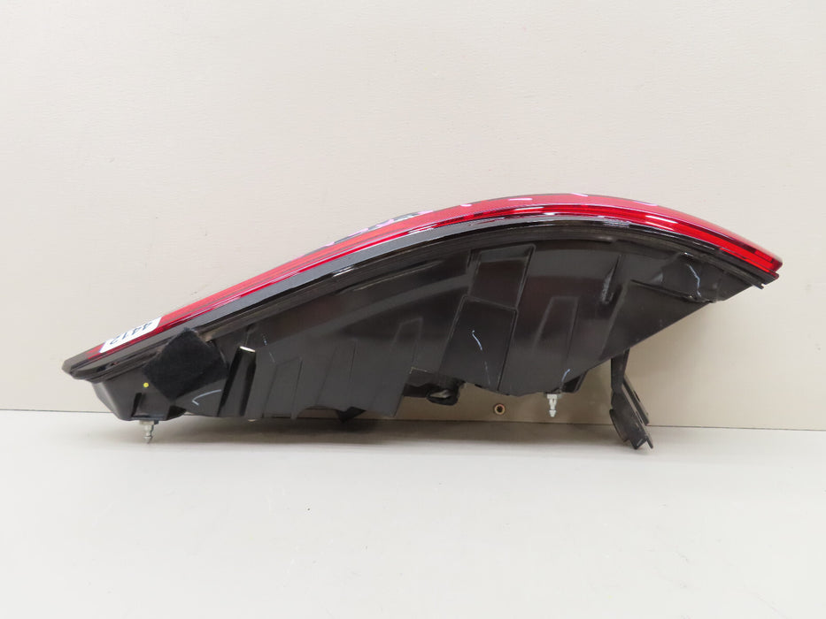 2022-2024 JEEP GRAND CHEROKEE REAR RIGHT PASSENGER OUTER TAIL LIGHT OEM