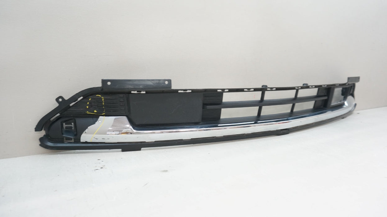 2021-2024 CHEVROLET TAHOE / SUBURBAN FRONT LOWER BUMPER GRILLE OEM 84796507