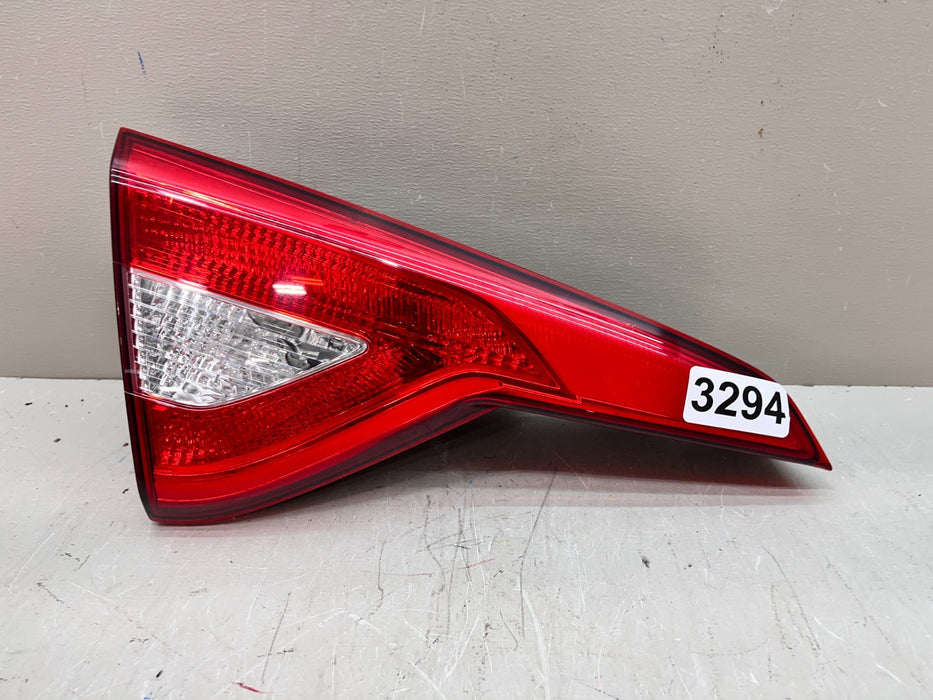 2015-2017 HYUNDAI SONATA LH LEFT INNER TAIL LIGHT OEM 92403C2000