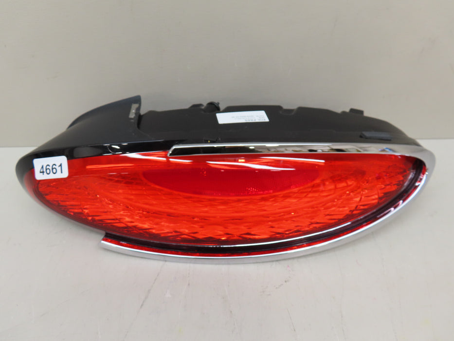 2020-2022 BENTLEY GT GTC REAR RIGHT PASSENGER SIDE TAIL LIGHT OEM 3SD945096C