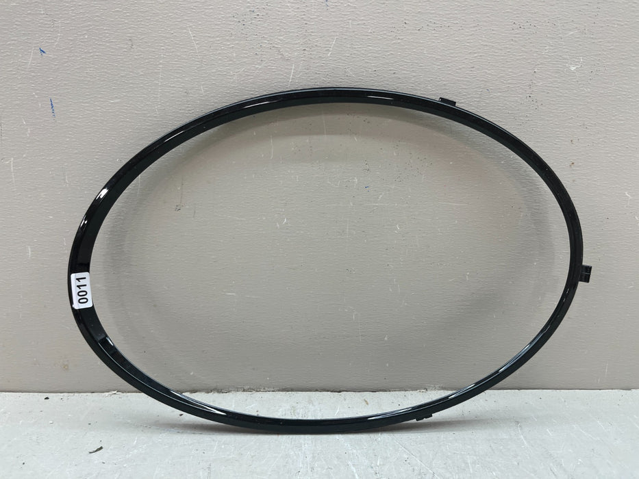 2021-2023 BENTLEY BENTAYGA RH RIGHT PASSENGER HEADLIGHT TRIM 36A.807.834.D OEM