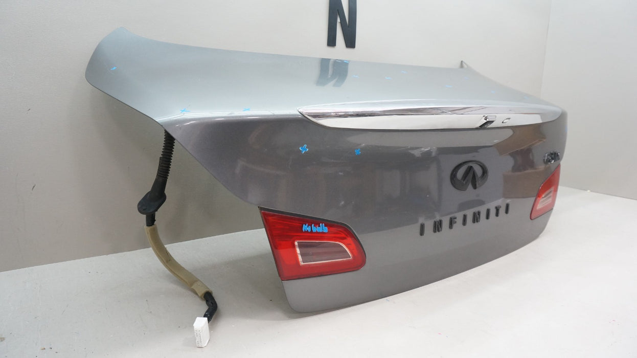 2009-2013 INFINITI G37 SEDAN TRUNK LID SPOILER W/CAM OEM
