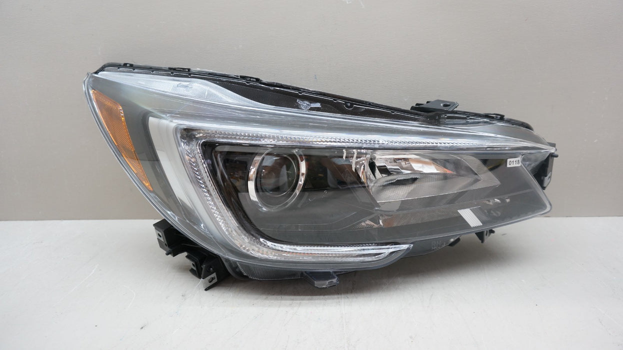 2018-2019 SUBARU OUTBACK FRONT RIGHT RH HALOGEN HEADLIGHT LAMP 84001AL10A OEM