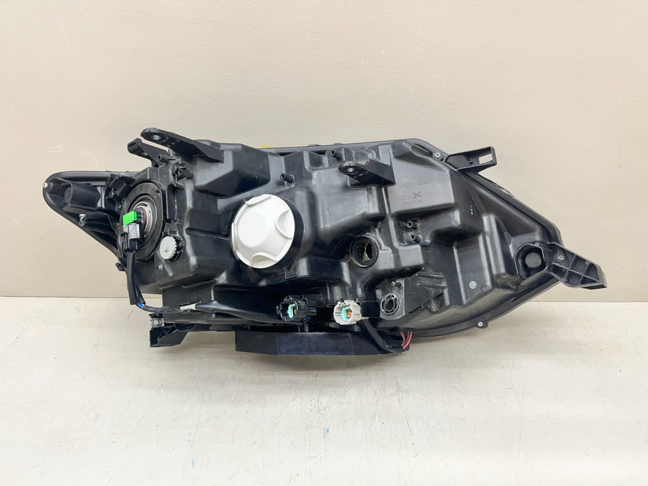 2017-2020 NISSAN ROGUE HALOGEN LEFT DRIVER HEADLIGHT OEM