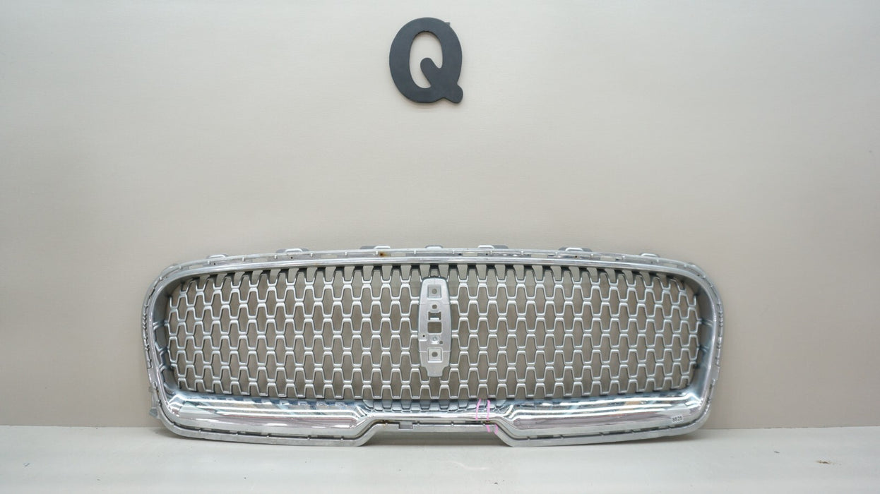 2017-2019 LINCOLN CONTINENTAL FRONT BUMPER RADIATOR GRILLE OEM