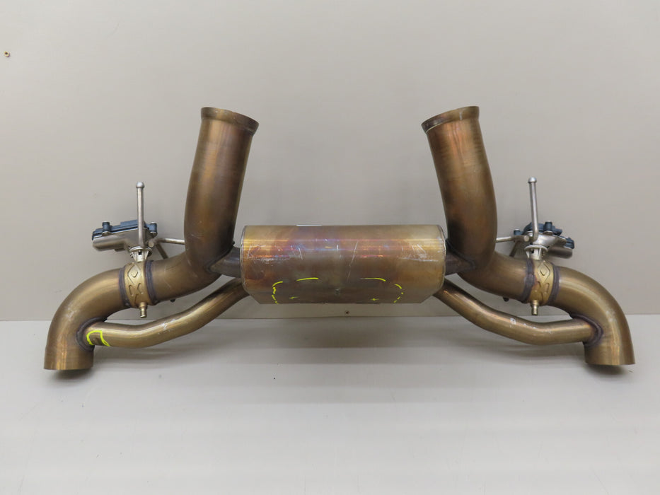 2021 MCLAREN GT REAR EXHAUST MUFFLER OEM 22HA0107GP.01