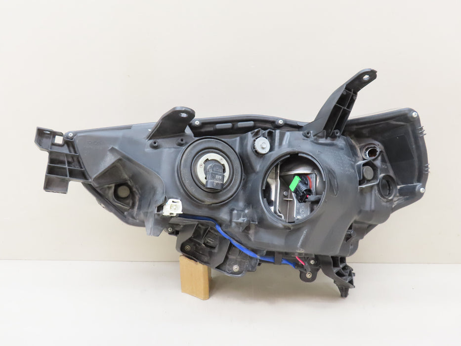 2014-2020 TOYOTA 4RUNNER HEADLIGHT FRONT RIGHT PASSENGER SIDE HALOGEN OEM