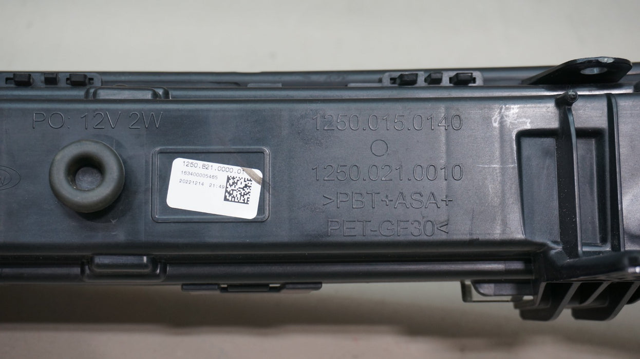 2023-2024 MERCEDES-BENZ EQE350 EQE500 FRONT CENTER LIGHT BAR OEM A2948882400