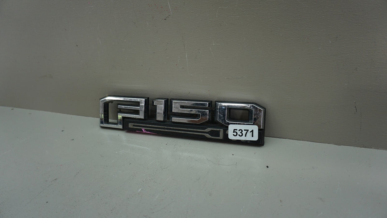 2015-2016 FORD F-150 KING RANCH FRONT LEFT FENDER EMBLEM BADGE NAMEPLATE OEM