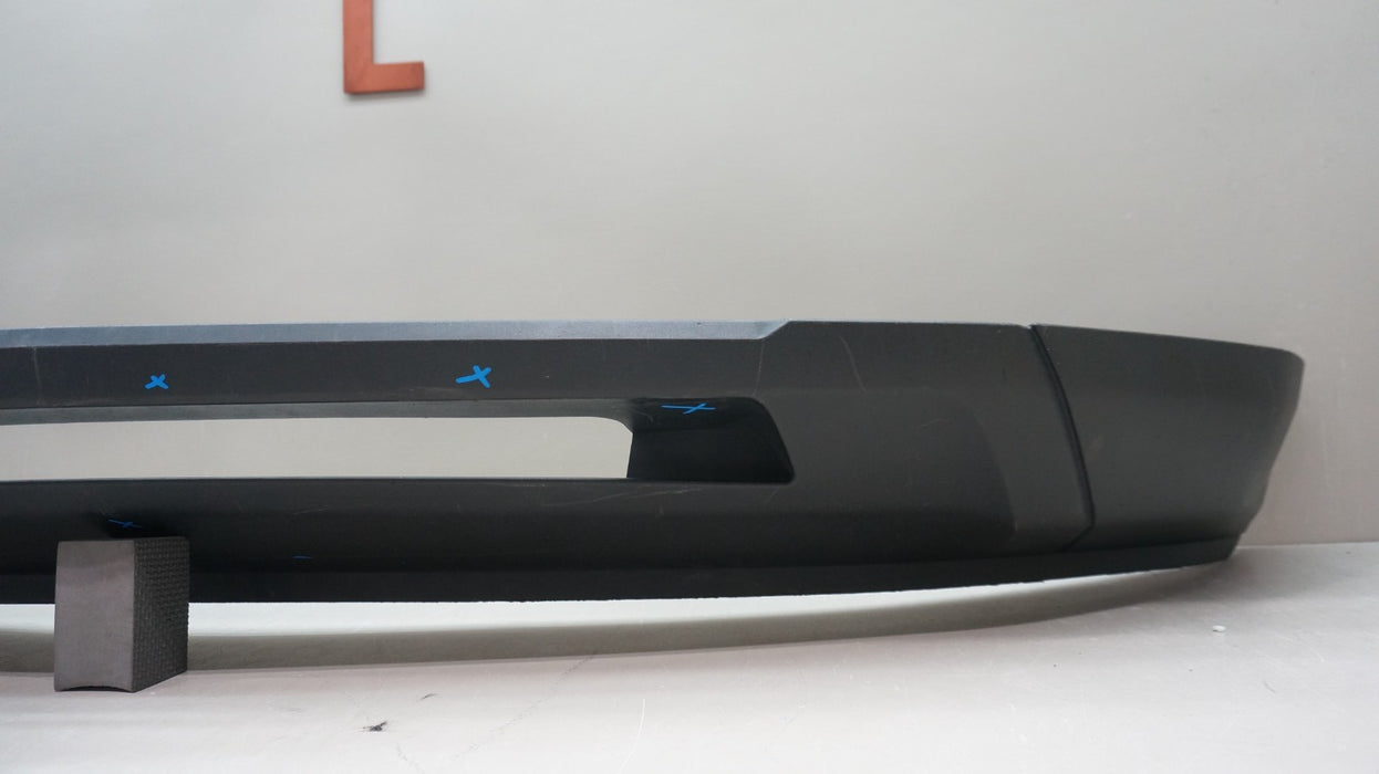 2017-2019 CADILLAC XT5 FRONT LOWER BUMPER VALANCE PANEL OEM 84033182