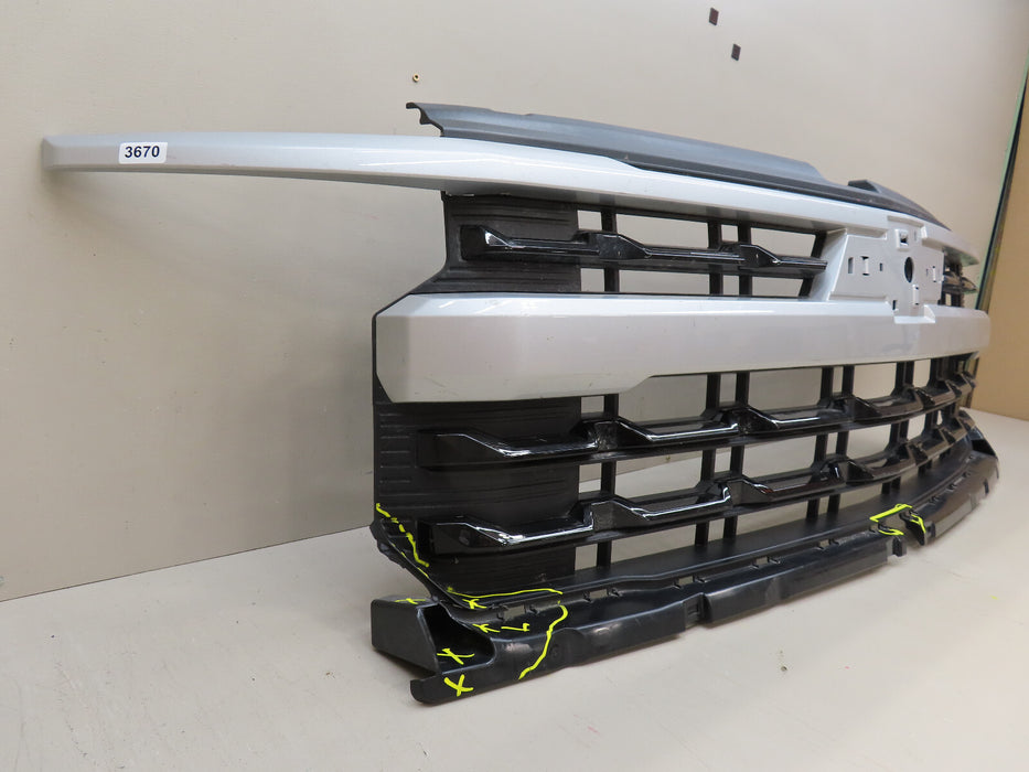 2022 2023 CHEVROLET SILVERADO 1500 LT FRONT RADIATOR GRILLE GRILL OEM 84692661