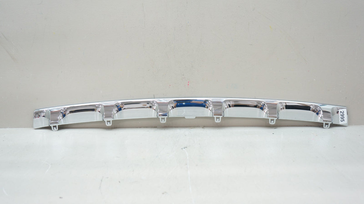 2022-2025 JEEP GRAND CHEROKEE CENTER GRILLE CHROME MOLDING 6YX34LS1AB OEM