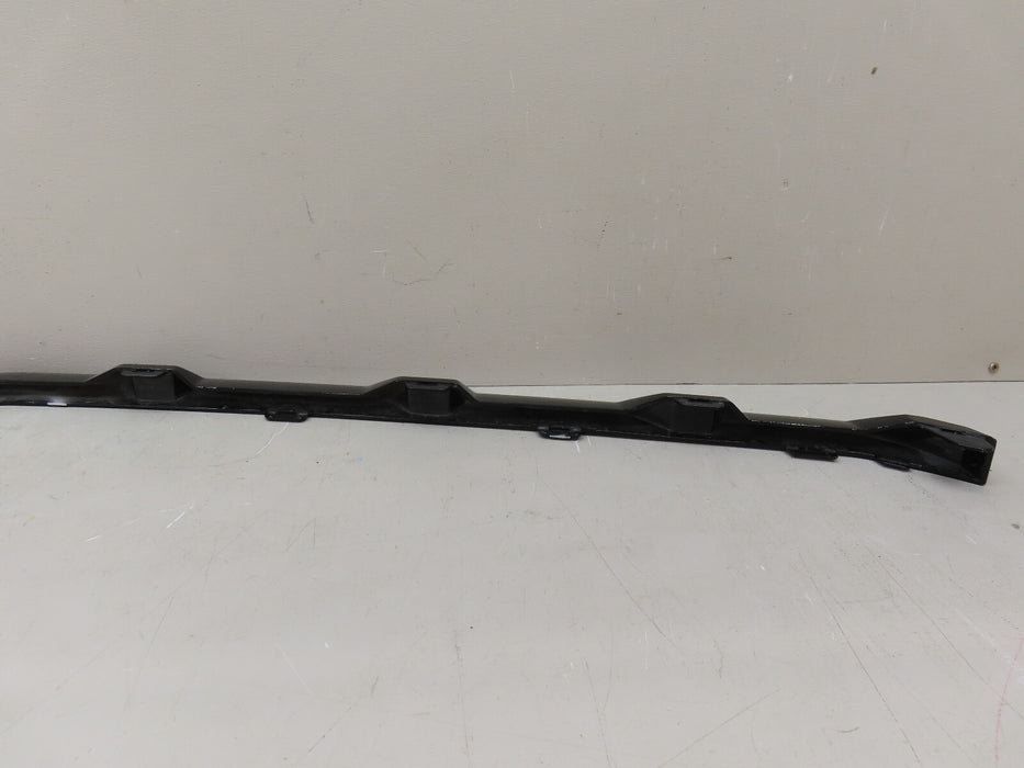 2022 2023 CHEVROLET SILVERADO 1500 FRONT GRILLE LOWER TRIM PIECE 05 OEM